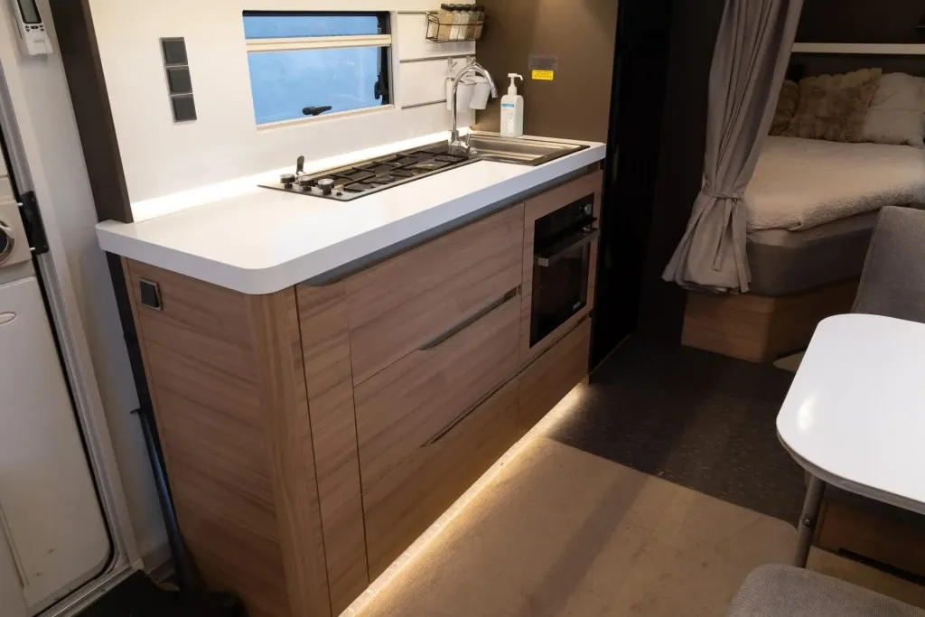 Adria Alpina 753 UP — photo 4