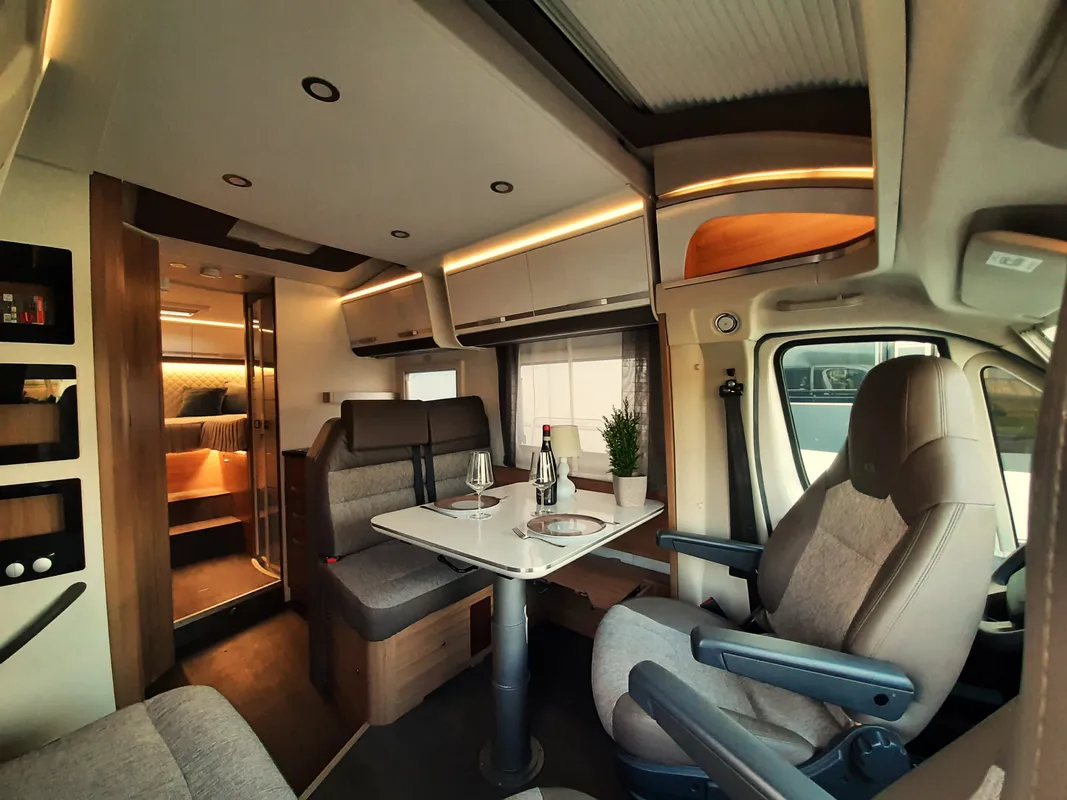 ADRIA MATRIX AXESS 670 SL — photo 5
