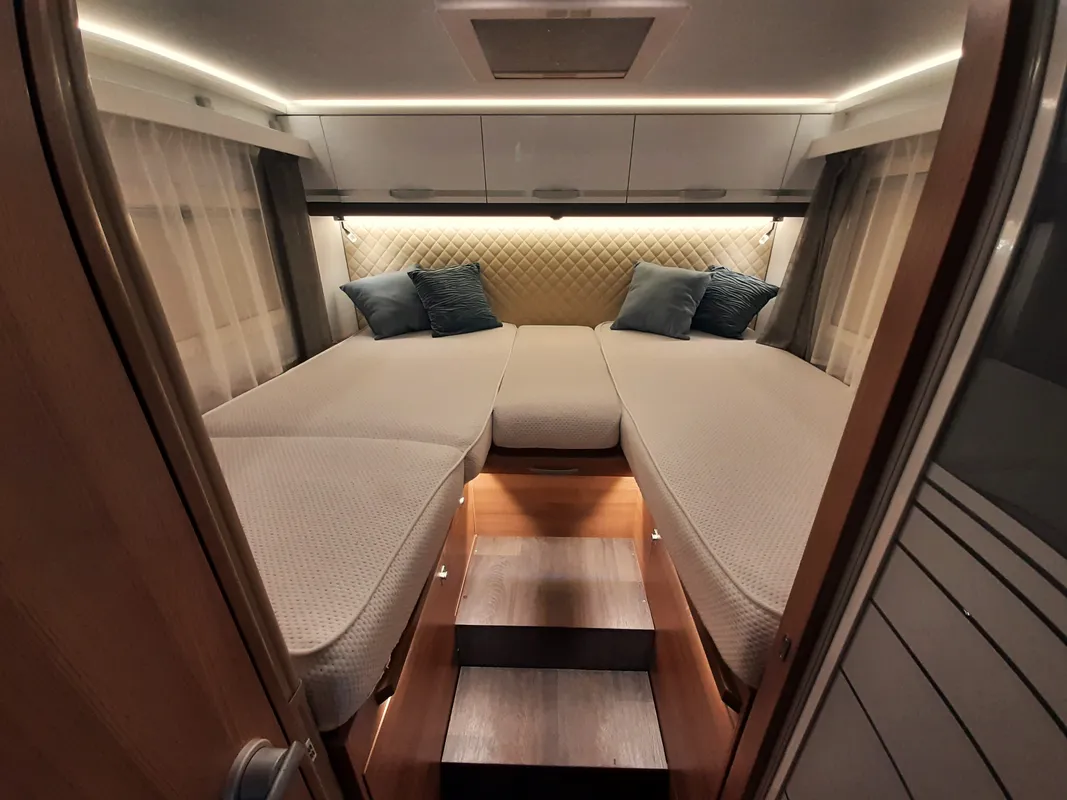 ADRIA MATRIX AXESS 670 SL — photo 14