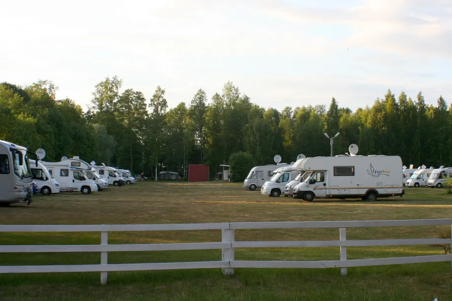 Lepispea Caravan Camping